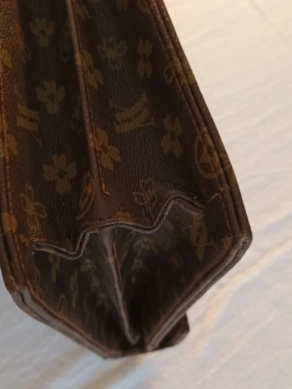 Louis Vuitton Monogram Briefcase Business Bag Portfolio Leather Hard-Sided Docum